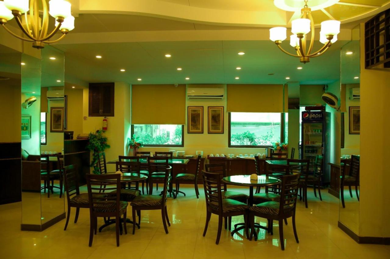 Sunset Suites Karachi Eksteriør billede